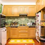 Charming Flat In The Marais