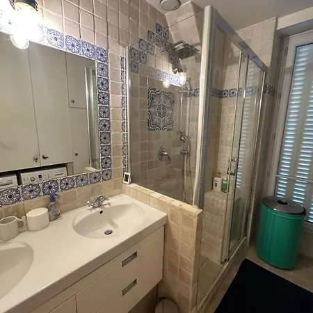 Appartamento Charming Flat In The Marais Parigi